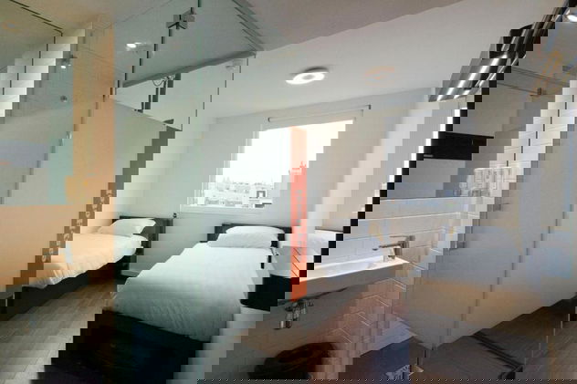 easyHotel Amsterdam City Centre South